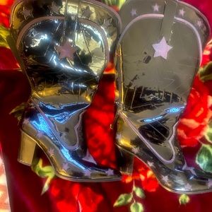 YRU Cowboy Boots Blacklight